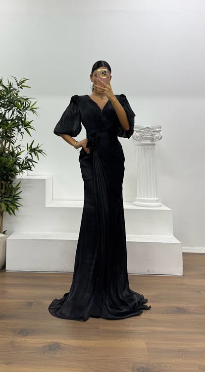 Black Balloon Sleeve Evening Dress