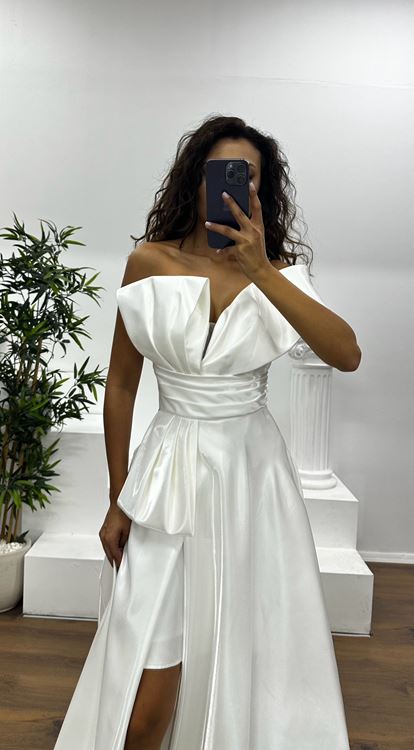 Beyaz Tek Omuz Kabarık Abiye Elbise