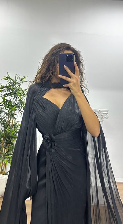 Siyah Çiçek Detay Şifon Abiye Elbise