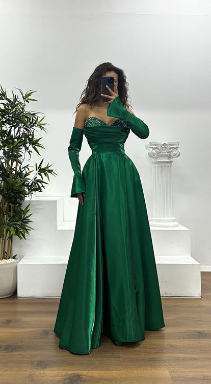Emerald Strapless Chest Stone Detail Evening Dress