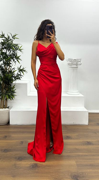 Kırmızı Drapeli Saten Abiye Elbise
