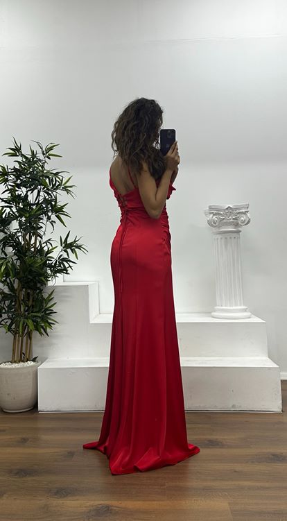 Kırmızı Drapeli Saten Abiye Elbise