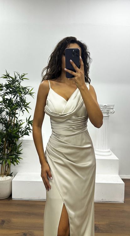 Taş Drapeli Saten Abiye Elbise