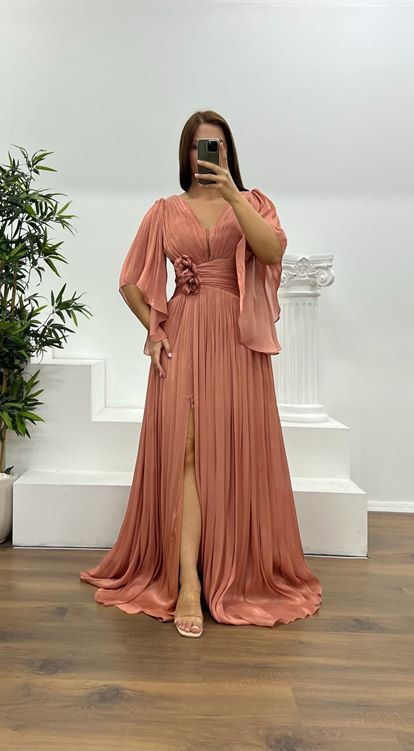 Onion Peel Pattern V Neck Waist Detail Pleated Plus Size Evening Dress