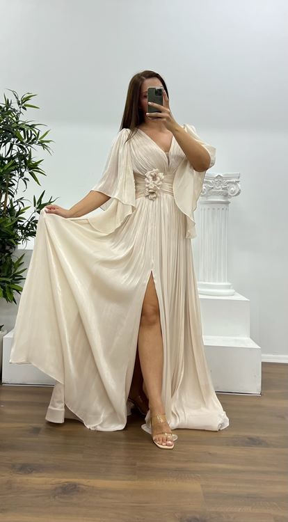 Abito da sera taglie forti con scollo a V  dettaglio in vita e pieghe