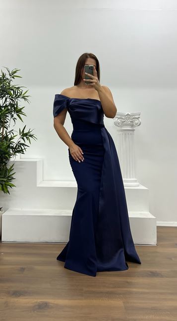 Navy Blue One Shoulder Satin Detail Plus Size Evening Dress