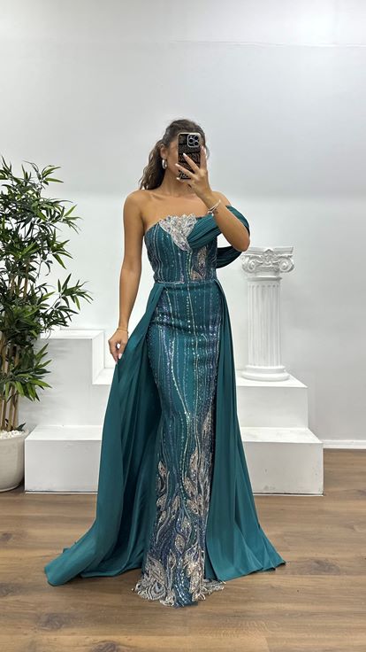 Petrol Yaka Detay İşlemeli Abiye Elbise