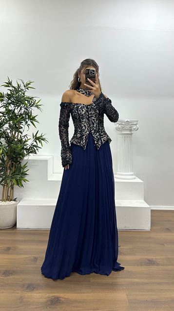 Navy Blue Boat Neck Evening Dress