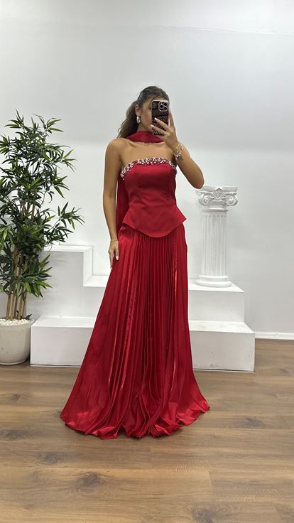 Kırmızı Straplez Saten Abiye Elbise