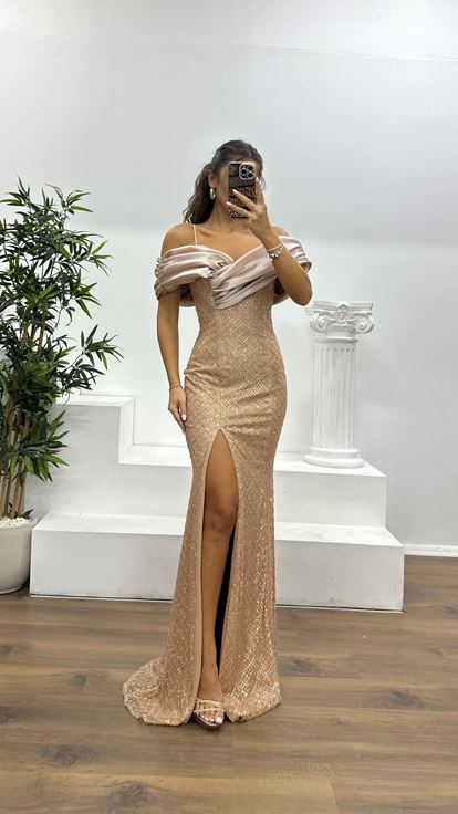 Gold Sırt Detay İşlemeli Abiye Elbise