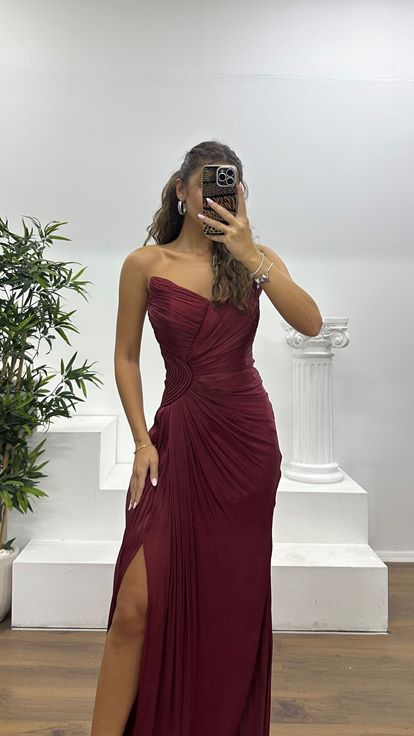 Bordo Straplez Şifon Abiye Elbise