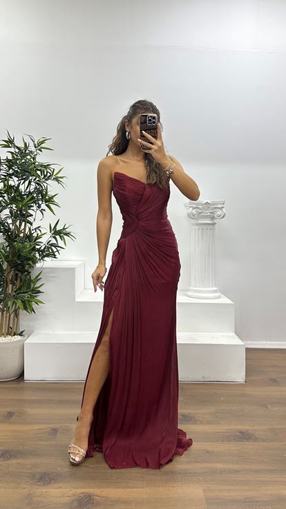 Bordo Straplez Şifon Abiye Elbise