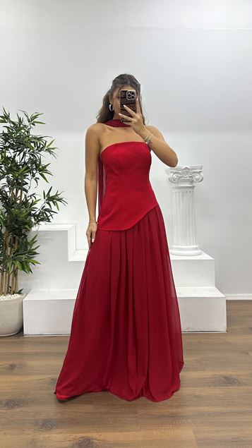 Red Strapless Chiffon Detail Evening Dress