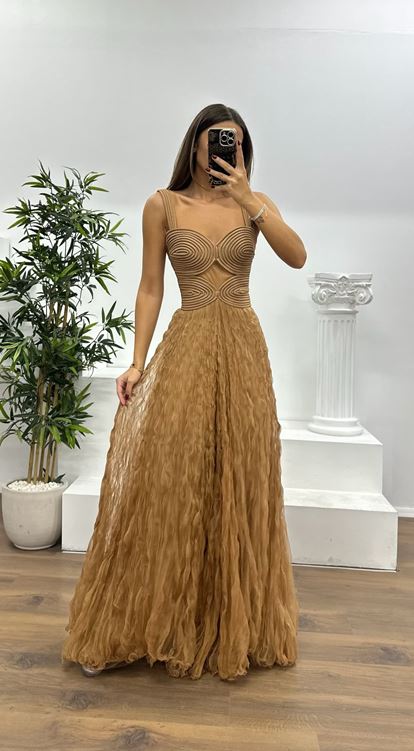 Ten Askılı Tül Abiye Elbise