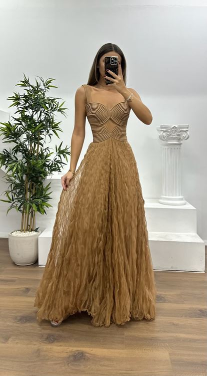 Ten Askılı Tül Abiye Elbise