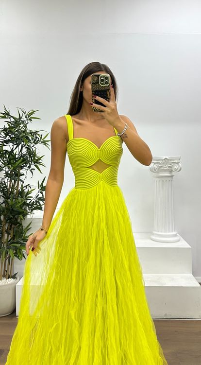 Elma Yeşili Askılı Tül Abiye Elbise