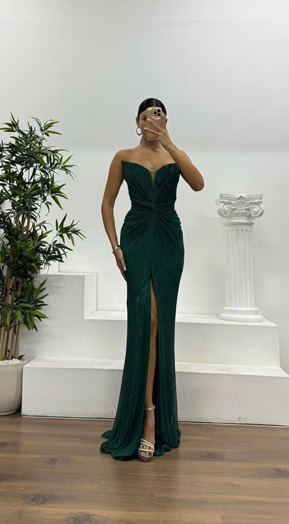 Smaragdgrünes trägerloses Abendkleid