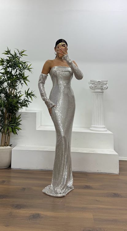 Vizon Straplez Pullu Abiye Elbise