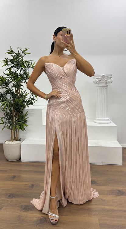 Pudra Kalp Yaka Straplez Abiye Elbise