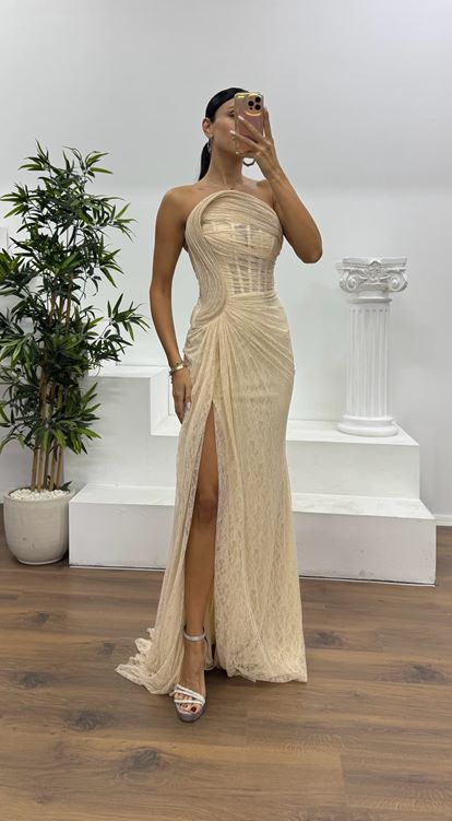 Bej Straplez Bel Transparan Dantel Abiye Elbise