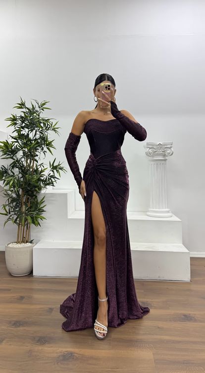 Mürdüm Straplez Eldivenli Abiye Elbise