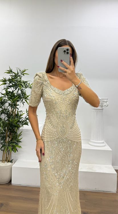 Krem Kısa Kollu Özel El İşlemesi Abiye Elbise