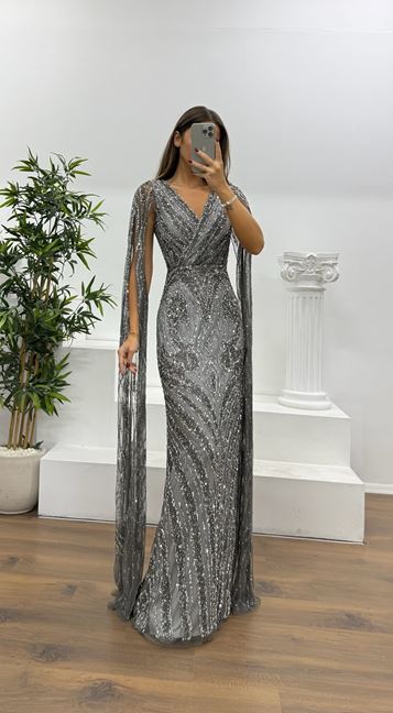 Antrasit Sırt Detay Özel El İşlemesi Abiye Elbise