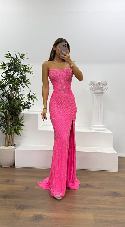 Pembe Straplez Özel El İşlemesi Abiye Elbise