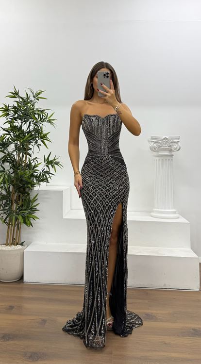 Siyah-Antrasit Straplez Özel El İşlemesi Abiye Elbise