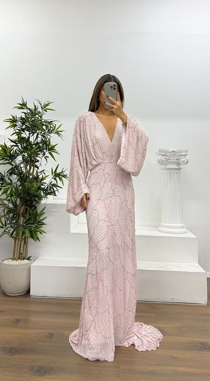 Pembe Yarasa Kol Özel El İşlemesi Abiye Elbise