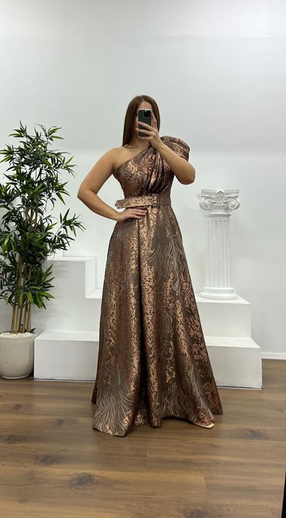 Kahve Tek Omuz Desenli Büyük Beden Abiye Elbise