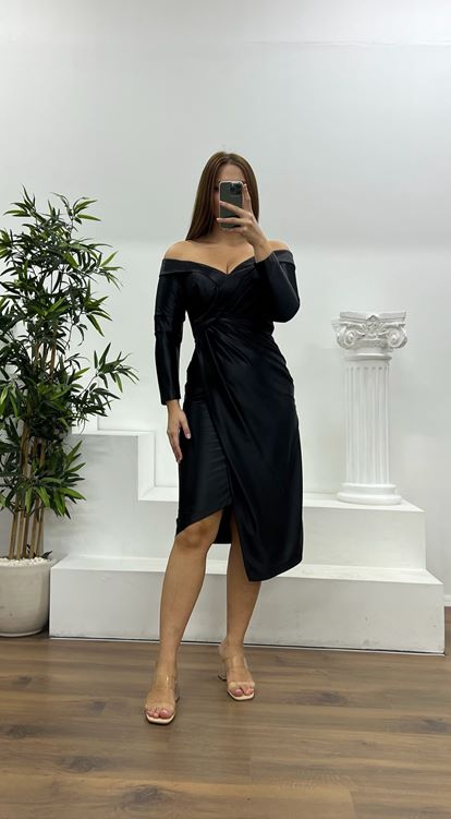 Siyah Kayık Yaka Midi Boy Büyük Beden Abiye Elbise