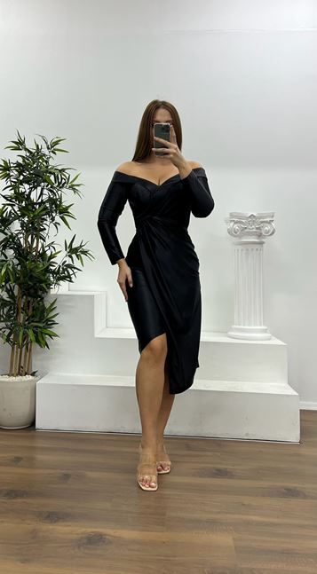 Black Boat Neck Midi Length Plus Size Evening Dress