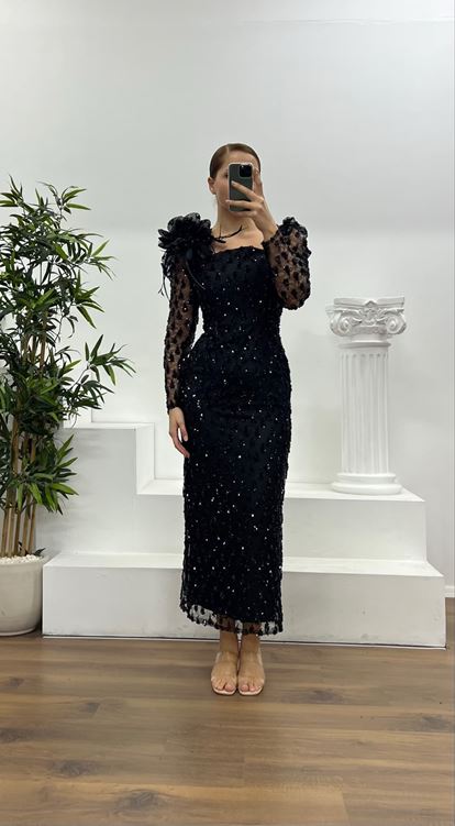 Siyah İşlemeli Büyük Beden Abiye Elbise