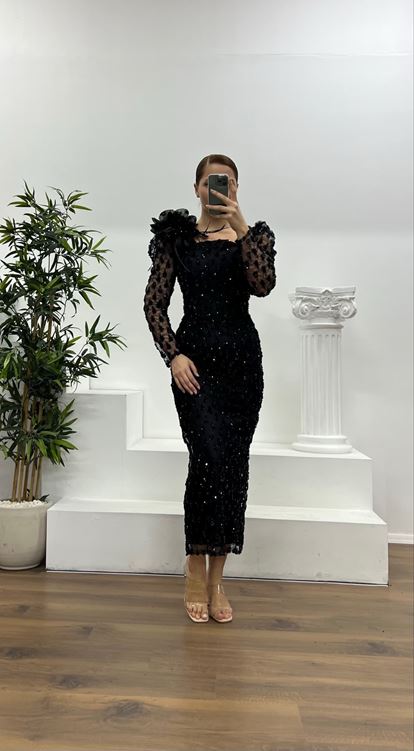 Siyah İşlemeli Büyük Beden Abiye Elbise