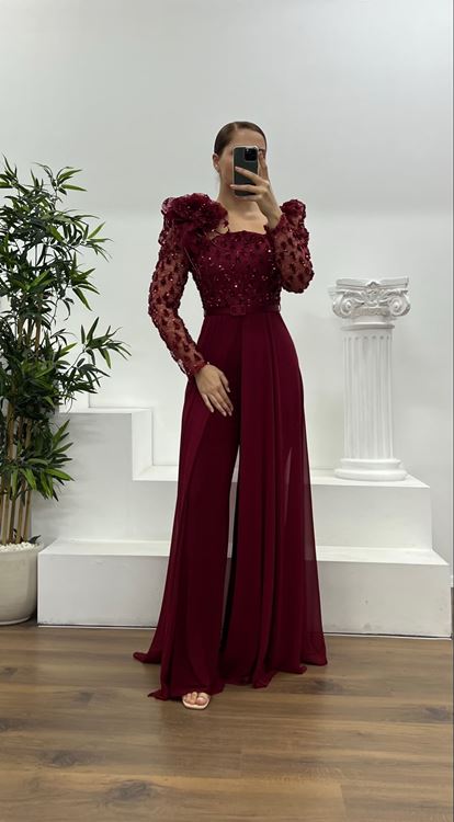 Tuta da sera bordeaux ricamata taglie forti