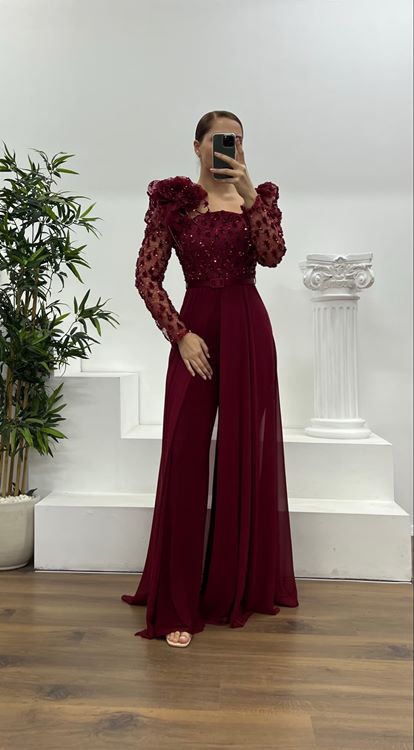 Tuta da sera bordeaux ricamata taglie forti