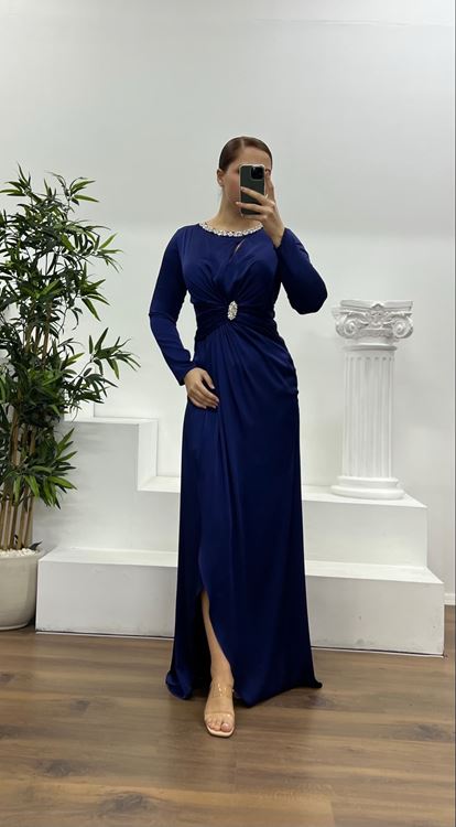 Lacivert Yaka Taş Detay İşlemeli Saten Abiye Elbise