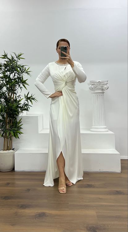 Kemik Yaka Taş Detay İşlemeli Saten Abiye Elbise