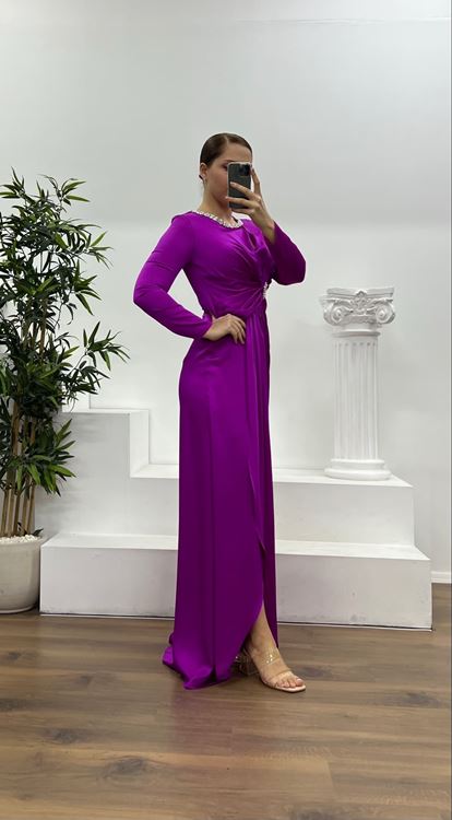 Fuşya Yaka Taş Detay İşlemeli Saten Abiye Elbise