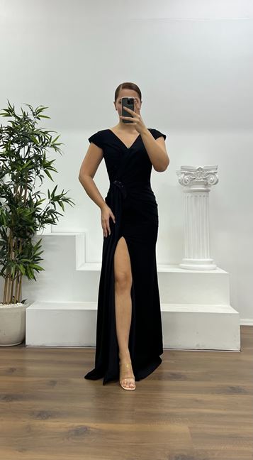 Black Waist Detail Plus Size Evening Dress