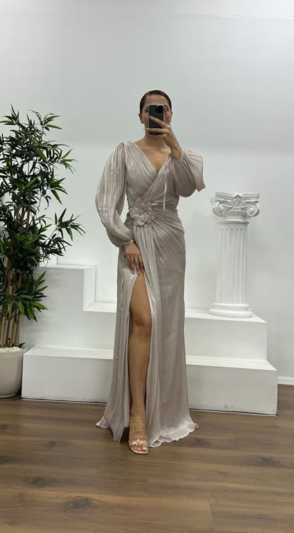 Taş V Yaka Piliseli Büyük Beden Abiye Elbise