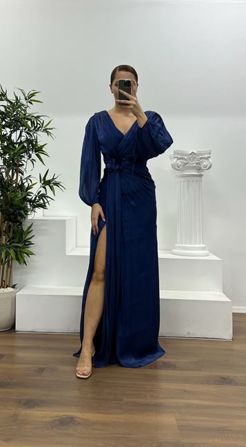 Navy Blue V-Neck Pleated Plus Size Evening Dress