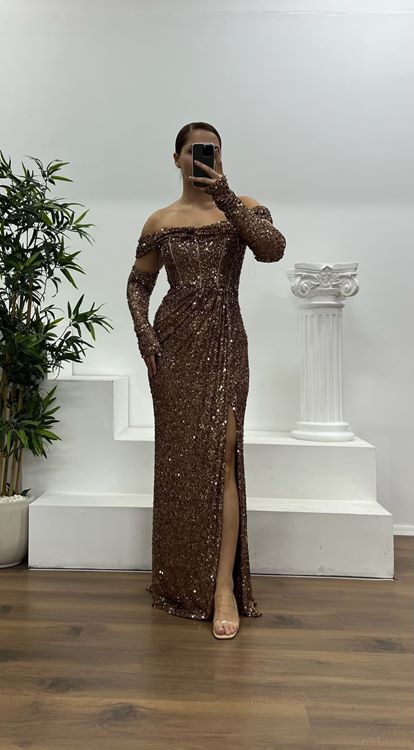 Kahve Kayık Yaka Pul Payet Büyük Beden Abiye Elbise