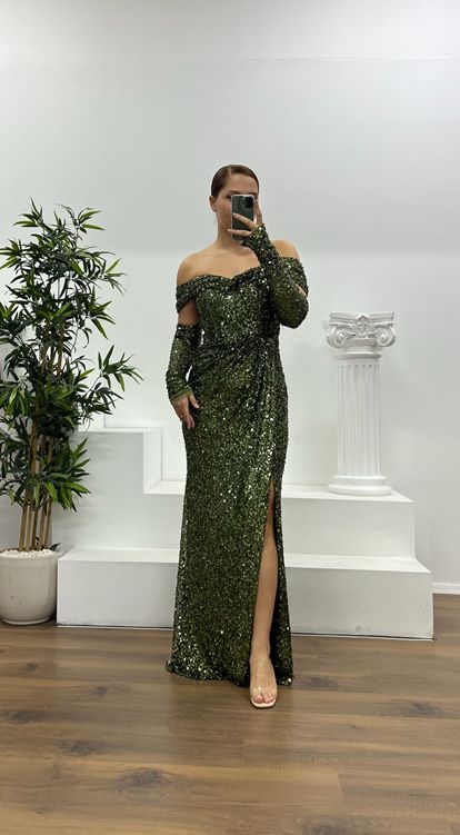 Haki Kayık Yaka Pul Payet Büyük Beden Abiye Elbise