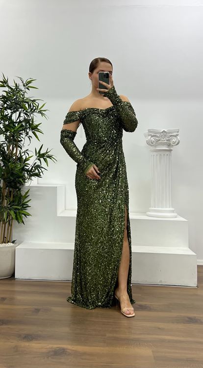 Haki Kayık Yaka Pul Payet Büyük Beden Abiye Elbise