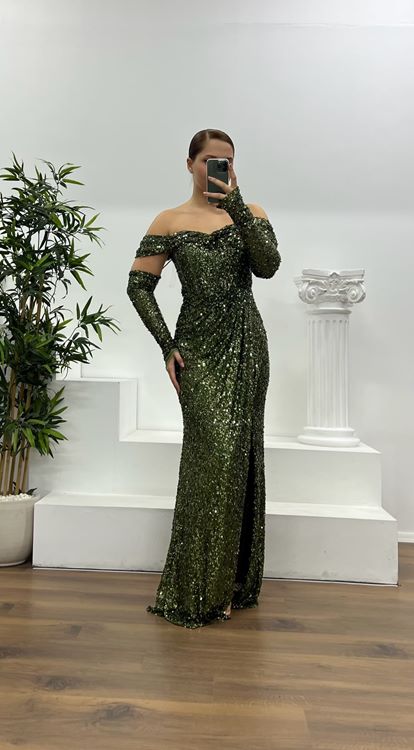 Haki Kayık Yaka Pul Payet Büyük Beden Abiye Elbise