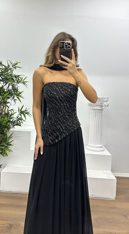 Siyah Asimetrik Kesim Straplez Abiye Elbise