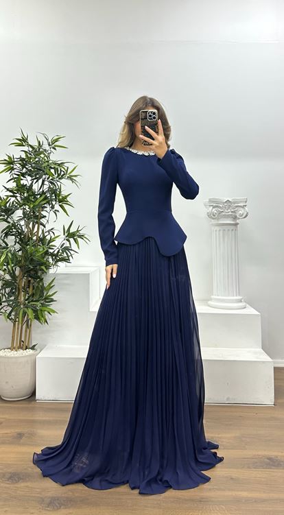Navy Blue Collar Stone Detail Pleated Evening Dress