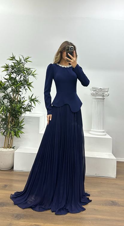 Navy Blue Collar Stone Detail Pleated Evening Dress